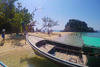 hong Island Pakbia Island arrive 2